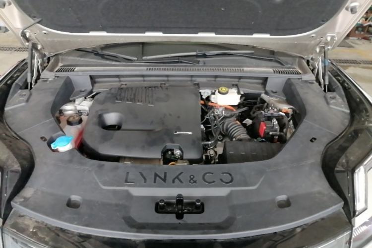 Used Lynk & Co 08 EM-P 2023 120km Long-Range Halo Engine Bay