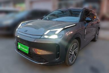 Used Lynk & Co 08 EM-P 2023 120km Long-Range Halo