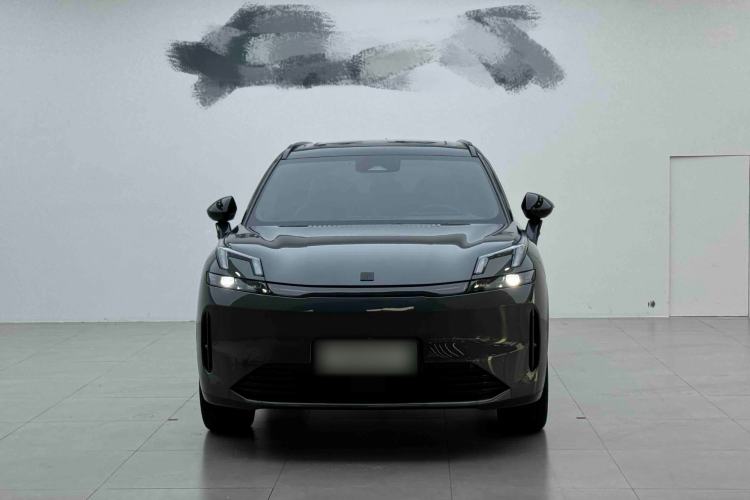 Used Lynk & Co 08 EM-P 2023 245km Ultra-Long Range Halo Exterior 2