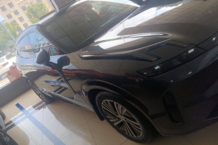 Used Lynk & Co 08 EM-P 2023 245km Ultra-Long Range Halo Exterior 2