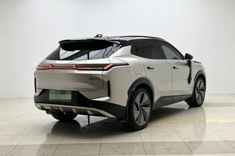 Used Lynk & Co 08 EM-P 2023 220km All-Wheel-Drive Performance Halo Exterior 2