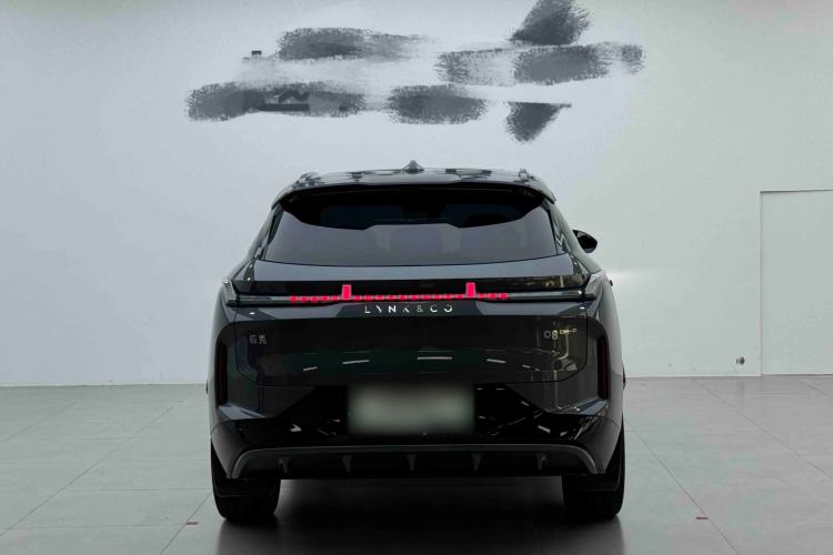 Used Lynk & Co 08 EM-P 2023 245km Ultra-Long Range Halo Exterior 4