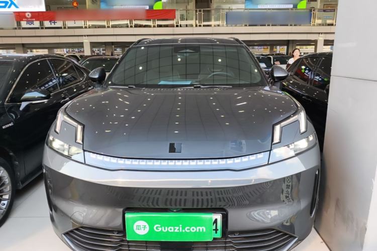 Used Lynk & Co 08 EM-P 2023 245km Ultra-Long Range Halo Front