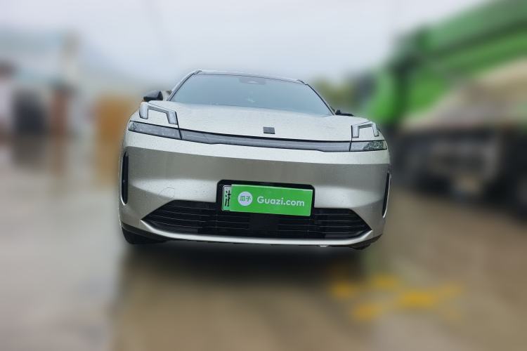 Used Lynk & Co 08 EM-P 2023 120km Long-Range Halo Front