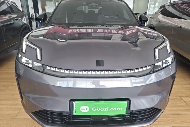 Used Lynk & Co 08 EM-P 2023 220km All-Wheel-Drive Performance Halo Front