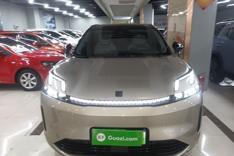 Used Lynk & Co 08 EM-P 2023 220km All-Wheel-Drive Performance Halo Front
