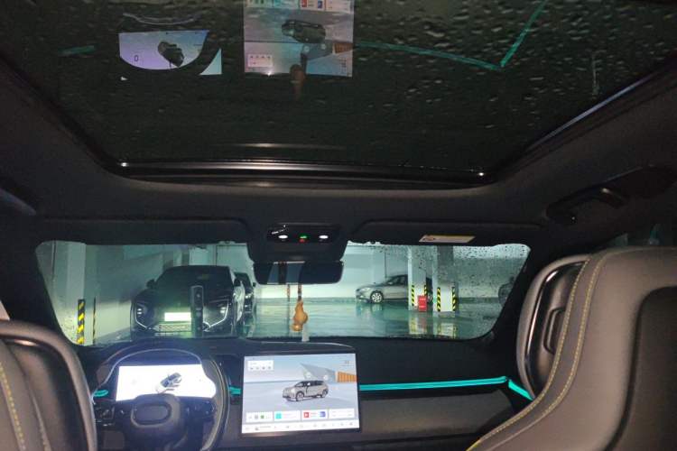 Used Lynk & Co 08 EM-P 2023 245km Ultra-Long Range Halo Headliner