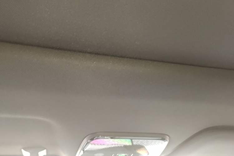 Used Lynk & Co 08 EM-P 2023 120km Long-Range Halo Headliner
