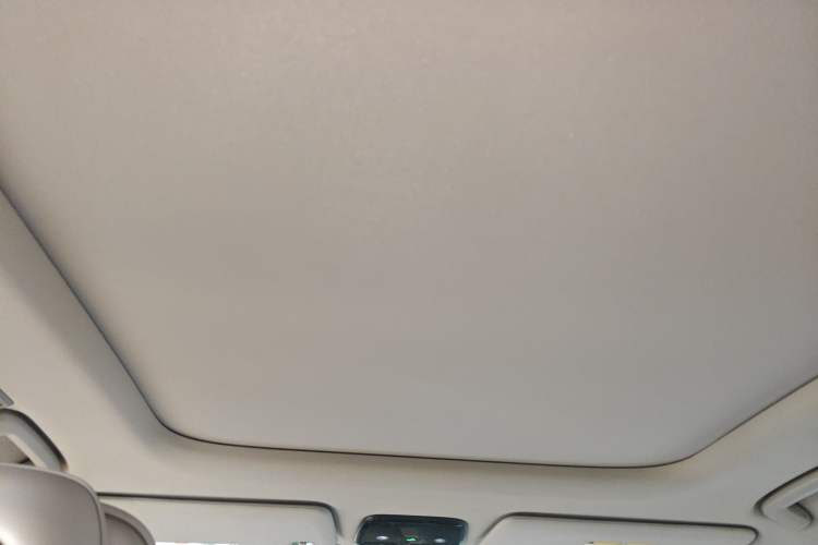 Used Lynk & Co 08 EM-P 2023 220km All-Wheel-Drive Performance Halo Headliner