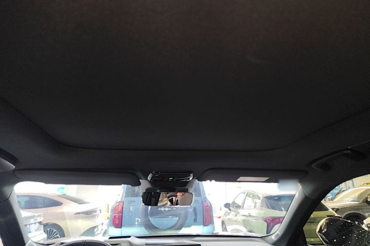 Used Lynk & Co 08 EM-P 2023 245km Ultra-Long Range Halo Headliner
