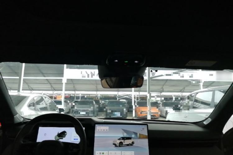 Used Lynk & Co 08 EM-P 2023 120km Long-Range Halo Headliner