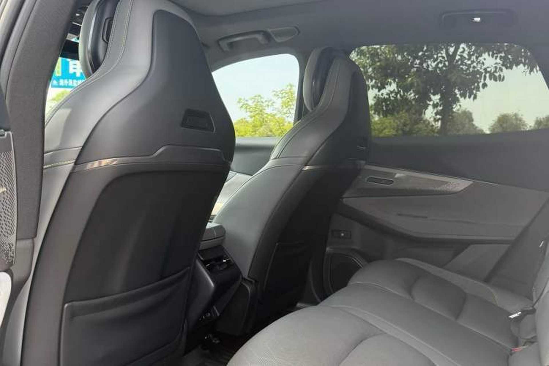 Used Lynk & Co 08 EM-P 2023 120km Long-Range Halo Interior 5