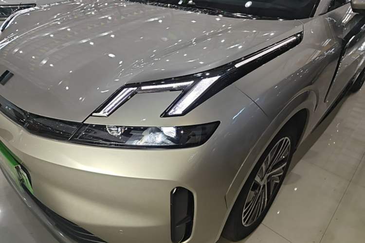 Used Lynk & Co 08 EM-P 2023 120km Long-Range Halo Left Front Headlight