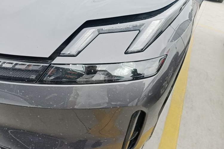 Used Lynk & Co 08 EM-P 2023 220 km Limited-Time Edition Left Front Headlight