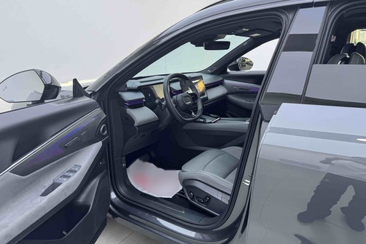 Used Lynk & Co 08 EM-P 2023 245km Ultra-Long Range Halo Left Front Seat