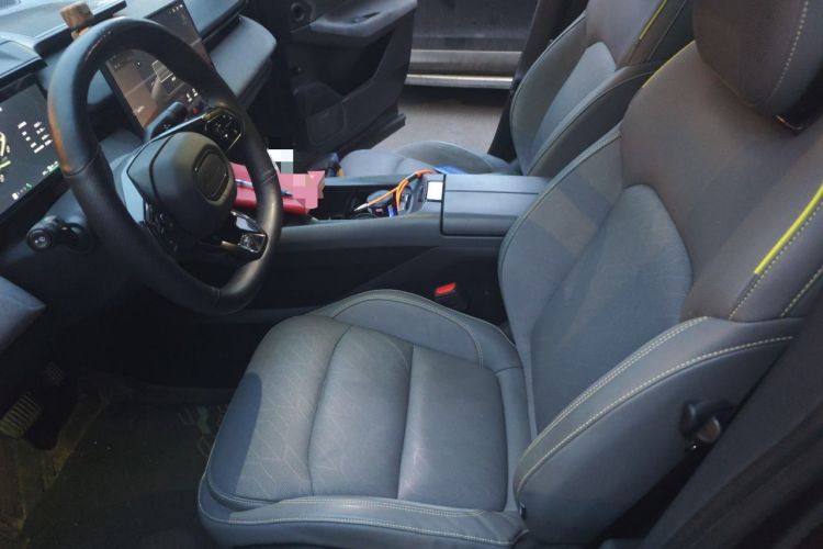 Used Lynk & Co 08 EM-P 2023 120km Long-Range Halo Left Front Seat