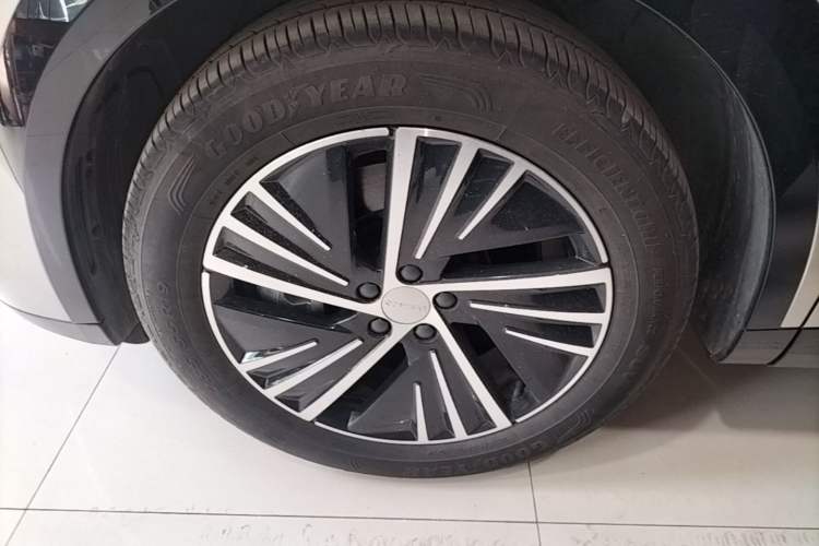 Used Lynk & Co 08 EM-P 2023 245km Ultra-Long Range Halo Left Front Wheel Hub