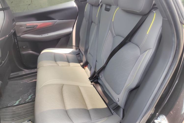 Used Lynk & Co 08 EM-P 2023 120km Long-Range Halo Left Rear Seat