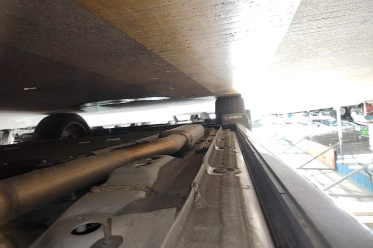 Used Lynk & Co 08 EM-P 2023 120km Long-Range Halo Left Side Sill