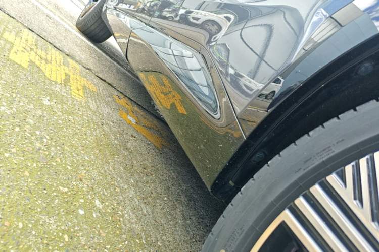 Used Lynk & Co 08 EM-P 2023 220 km Limited-Time Edition Left Side Sill