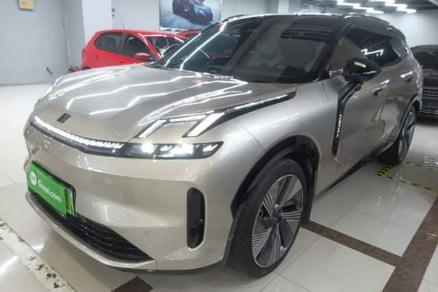 Used Lynk & Co 08 EM-P 2023 220km All-Wheel-Drive Performance Halo