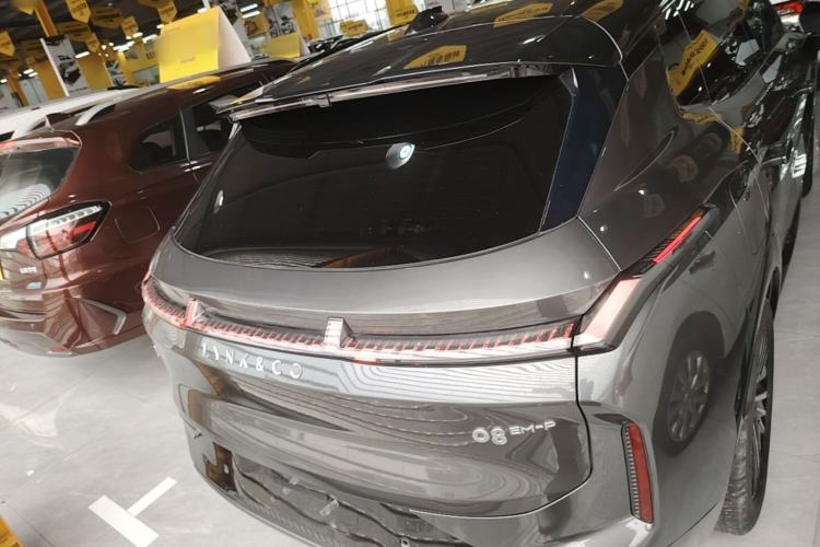Used Lynk & Co 08 EM-P 2023 120km Long-Range Halo Rear