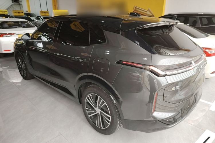 Used Lynk & Co 08 EM-P 2023 120km Long-Range Halo Rear Left 45 Deg