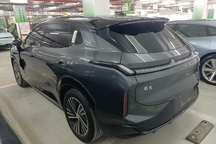 Used Lynk & Co 08 EM-P 2023 120km Long-Range Halo Rear Left 45 Deg