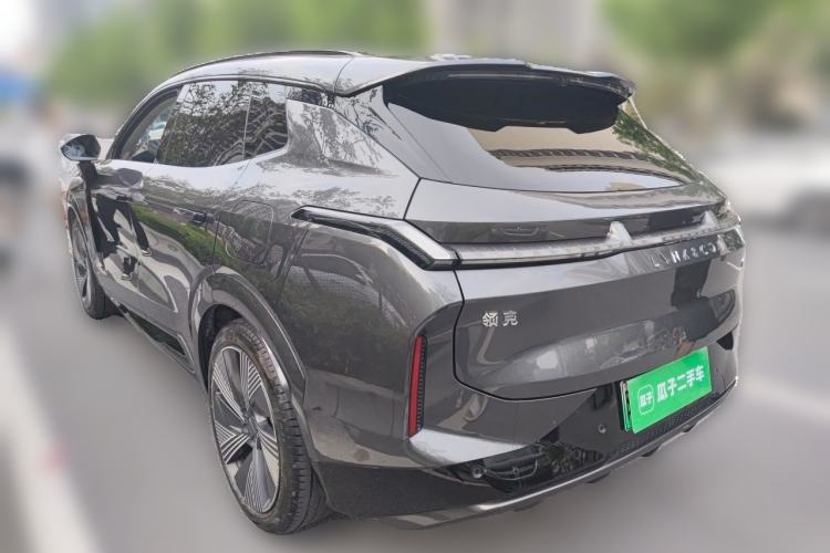 Used Lynk & Co 08 EM-P 2023 245km Ultra-Long Range Halo Rear Left 45 Deg