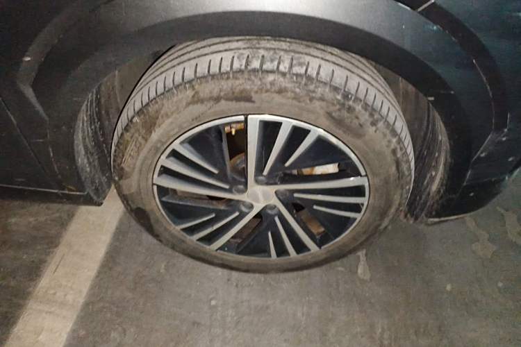 Used Lynk & Co 08 EM-P 2023 120km Long-Range Pro Right Front Wheel Hub