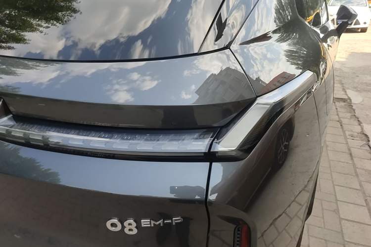 Used Lynk & Co 08 EM-P 2023 120km Long-Range Halo Right Rear Taillight
