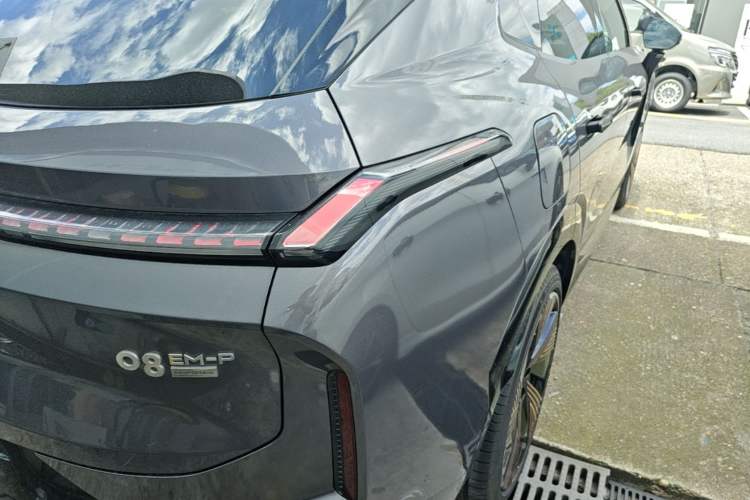 Used Lynk & Co 08 EM-P 2023 220 km Limited-Time Edition Right Rear Taillight