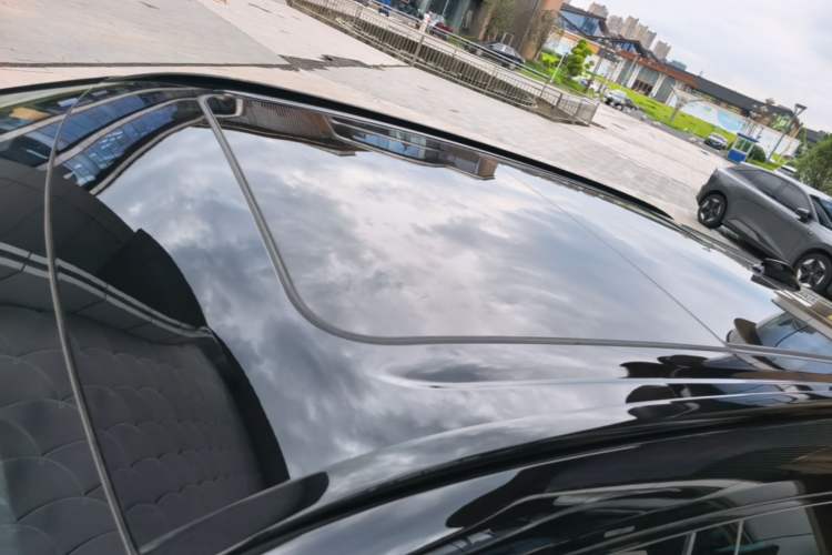 Used Lynk & Co 08 EM-P 2023 220km All-Wheel-Drive Performance Halo Roof