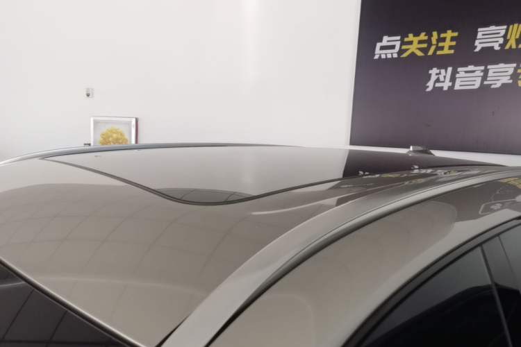 Used Lynk & Co 08 EM-P 2023 120km Long-Range Halo Roof