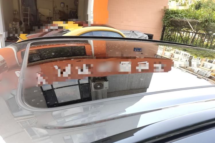 Used Lynk & Co 08 EM-P 2023 120km Long-Range Halo Roof