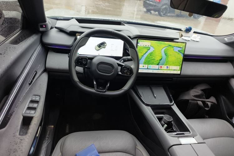 Used Lynk & Co 08 EM-P 2023 120km Long-Range Halo Steering Wheel