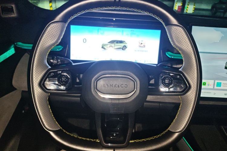 Used Lynk & Co 08 EM-P 2023 245km Ultra-Long Range Halo Steering Wheel