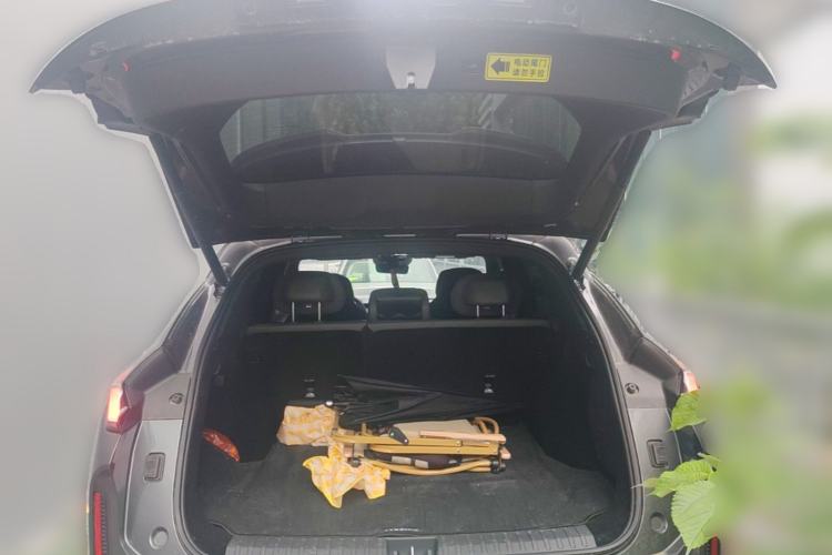 Used Lynk & Co 08 EM-P 2023 120km Long-Range Halo Trunk