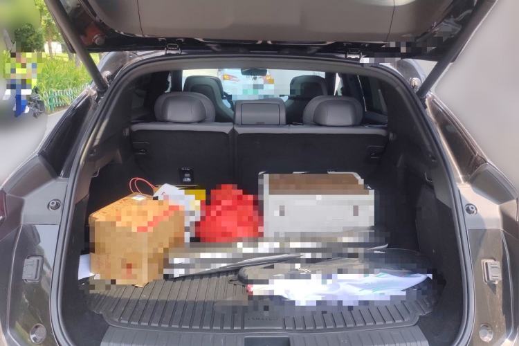 Used Lynk & Co 08 EM-P 2023 120km Long-Range Halo Trunk