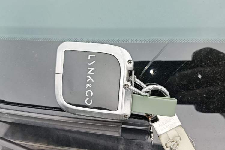 Used Lynk & Co 08 EM-P 2023 220 km Limited-Time Edition Vehicle Key