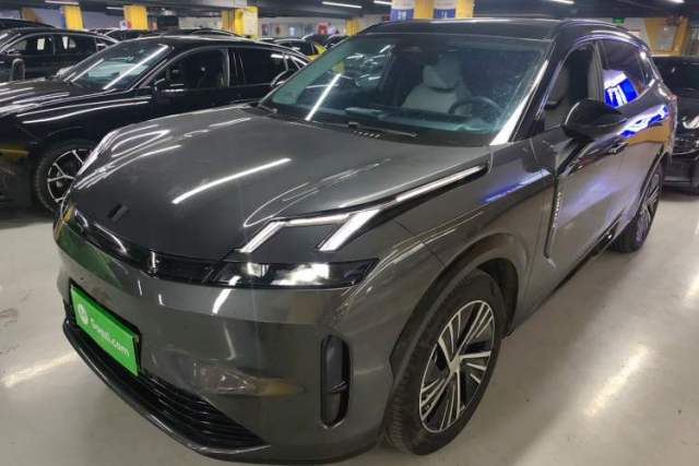 Used Lynk & Co 08 EM-P 2023 220km All-Wheel-Drive Performance Halo