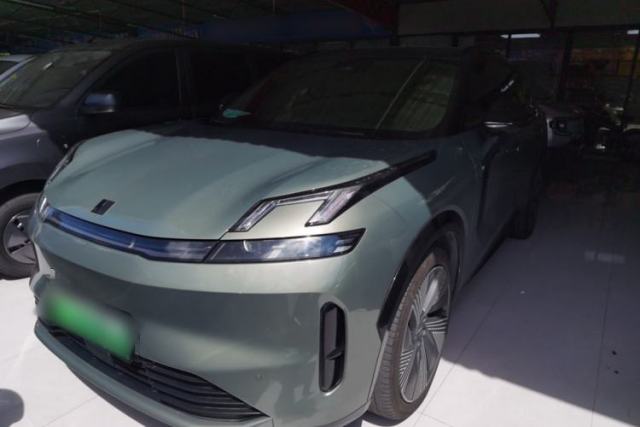 Used Lynk & Co 08 EM-P 2023 220km All-Wheel-Drive Performance Halo