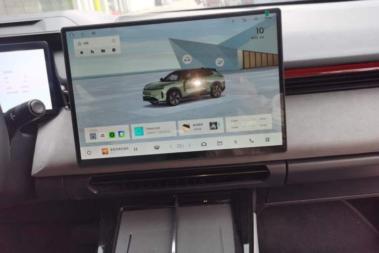 Used Lynk & Co 08 EM-P 2023 220km All-Wheel-Drive Performance Halo Audio And AC Panel
