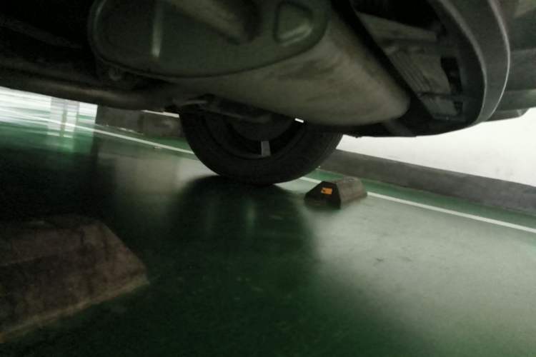 Used Lynk & Co 08 EM-P 2023 220km All-Wheel-Drive Performance Halo Chassis Rear Left
