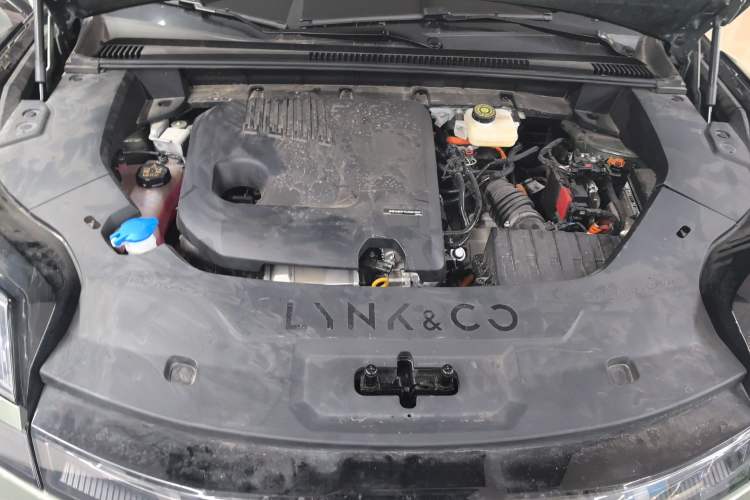 Used Lynk & Co 08 EM-P 2023 245km Ultra-Long Range Halo Engine Bay