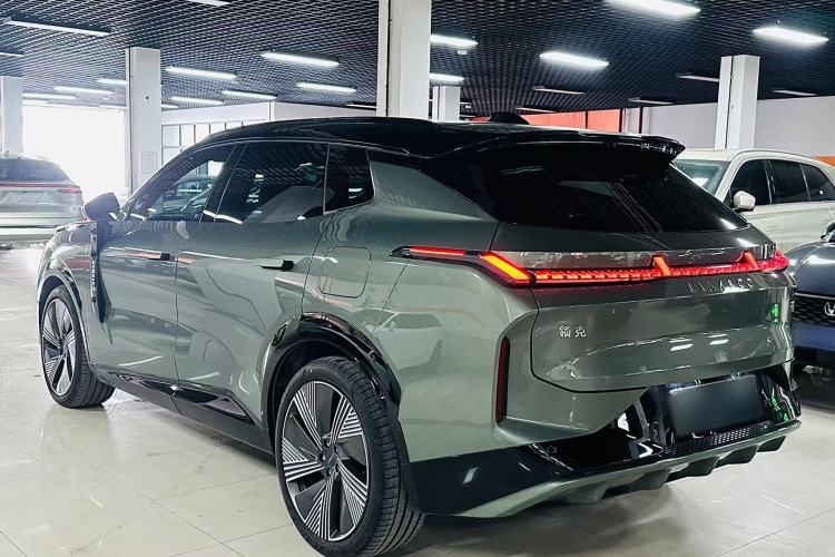 Used Lynk & Co 08 EM-P 2023 245km Ultra-Long Range Halo Exterior 4