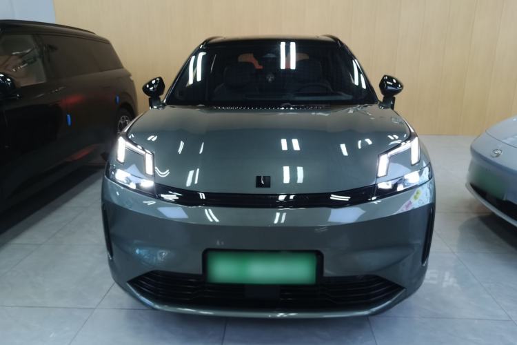 Used Lynk & Co 08 EM-P 2023 220km All-Wheel-Drive Performance Halo Front