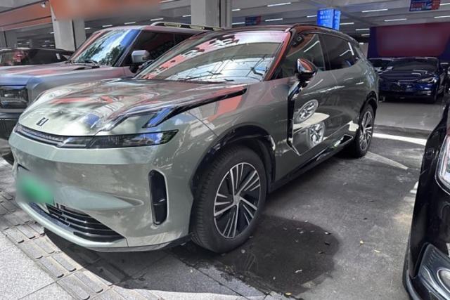 Used Lynk & Co 08 EM-P 2023 220km All-Wheel-Drive Performance Halo