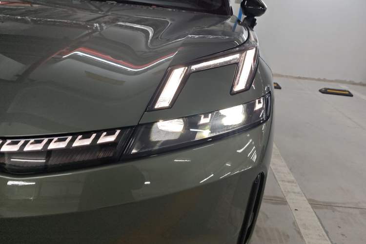 Used Lynk & Co 08 EM-P 2023 220km All-Wheel-Drive Performance Halo Left Front Headlight