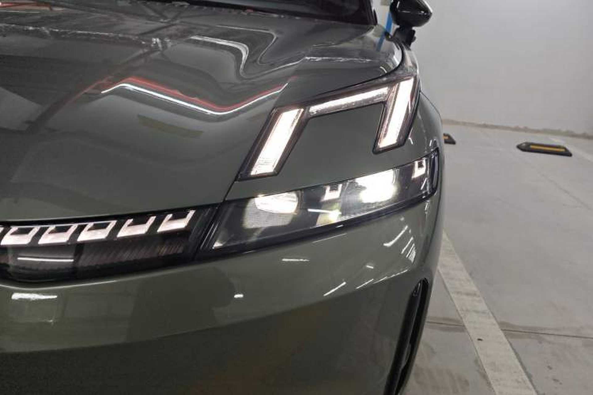 Used Lynk & Co 08 EM-P 2023 220km All-Wheel-Drive Performance Halo Left Front Headlight